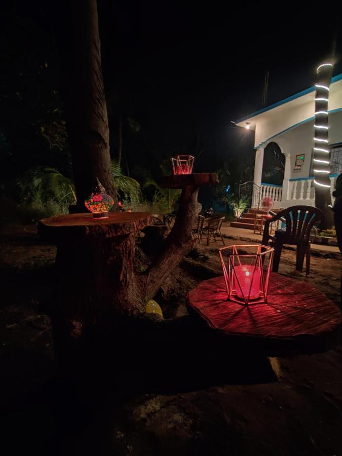 Coco Inn Goa Candolim Exteriör bild